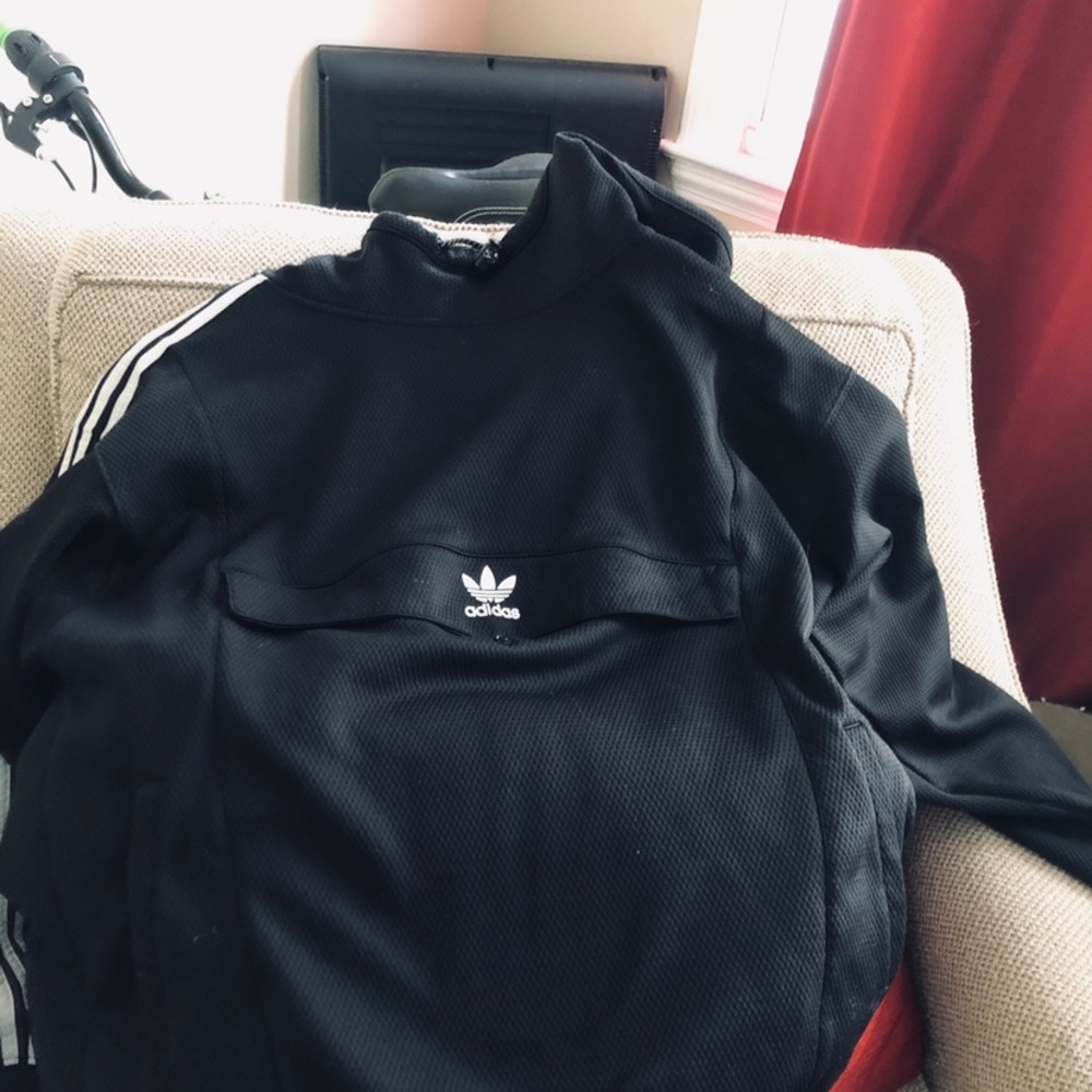 Adidas pull over jacket - Picture 2 of 2
